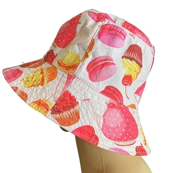 Printed Bucket Hat Pink & White Barbicore Print M/L 3” B… - Picture 8 of 8